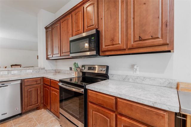 1408 Lauren Lane, Granbury, TX 76048