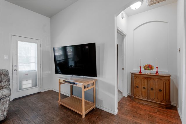1408 Lauren Lane, Granbury, TX 76048