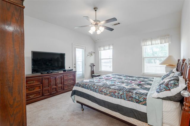 1408 Lauren Lane, Granbury, TX 76048