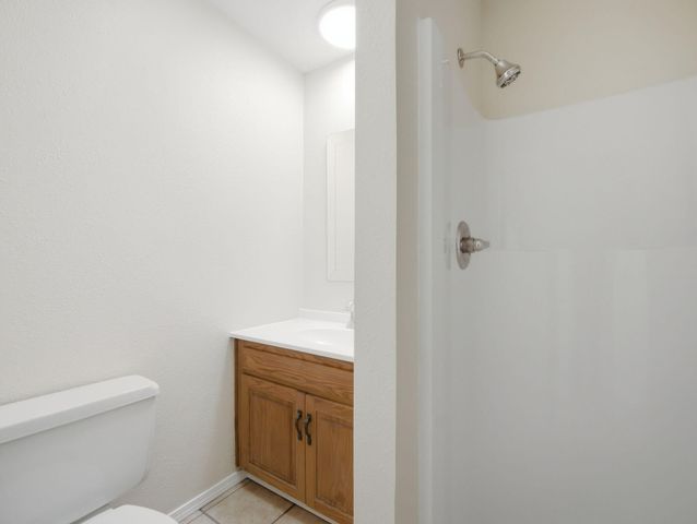 957 S Mission Avenue, Springfield, MO 65809