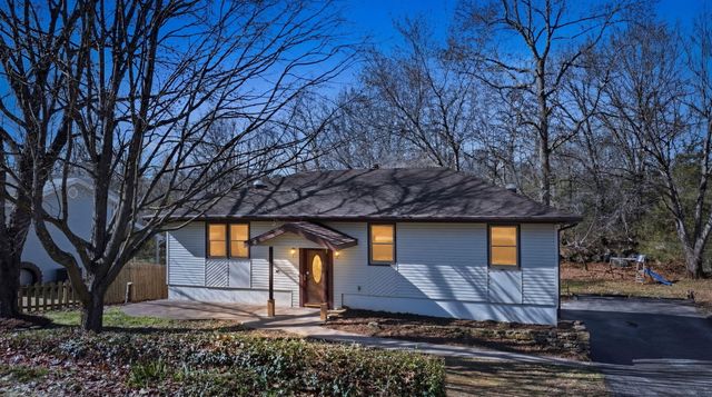 957 S Mission Avenue, Springfield, MO 65809