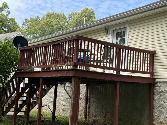 240 Brown Ln, Estill Springs, TN 37330