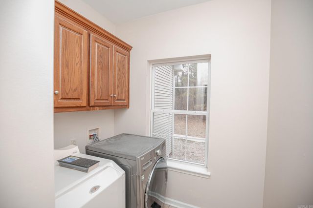 20862 Mcpherson Rd, Mabelvale, AR 72103