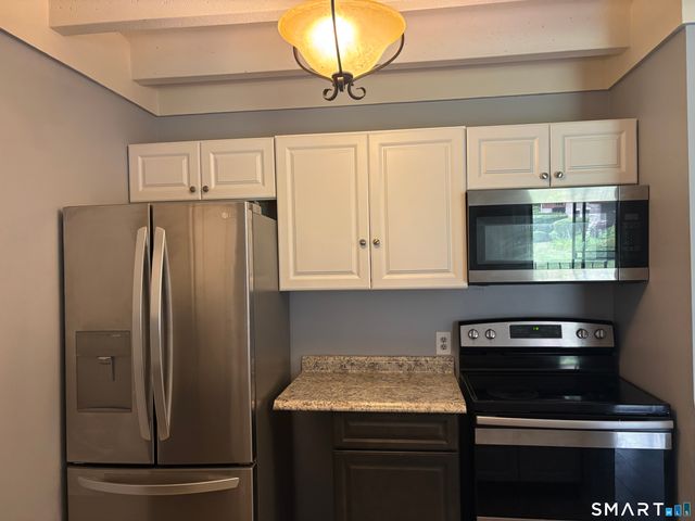 22 Prospect Street 45, Manchester, CT 06040