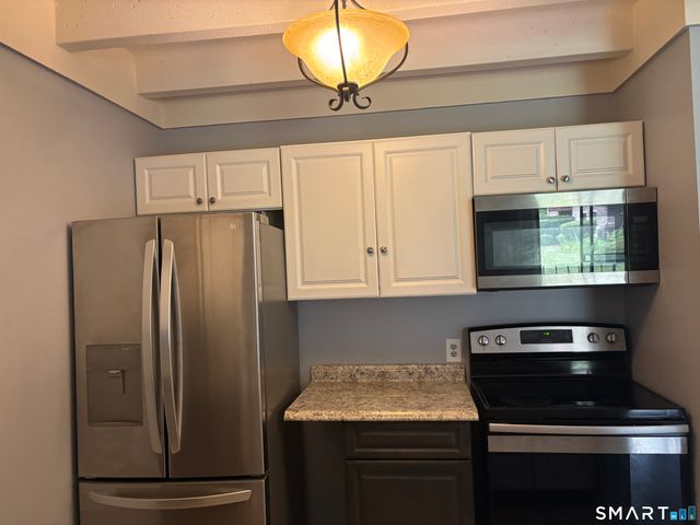 22 Prospect Street 45, Manchester, CT 06040