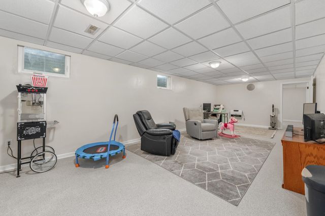 124 Baird St, Kechi, KS 67067