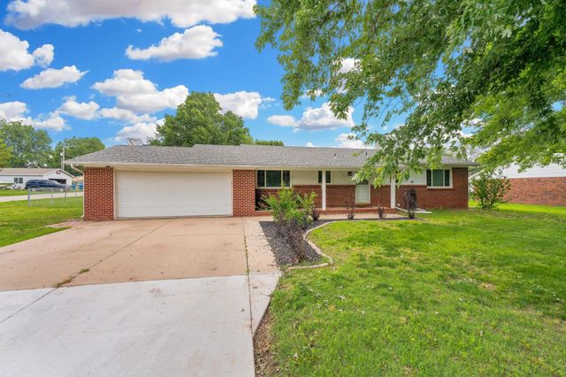 124 Baird St, Kechi, KS 67067