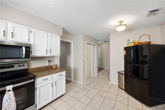 302 E Date Street, Russellville, AR 72802