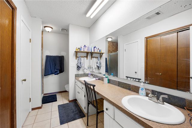 302 E Date Street, Russellville, AR 72802