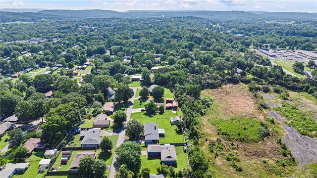 302 E Date Street, Russellville, AR 72802