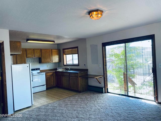 1229 S Deer Run Road, Carson City, NV 89701