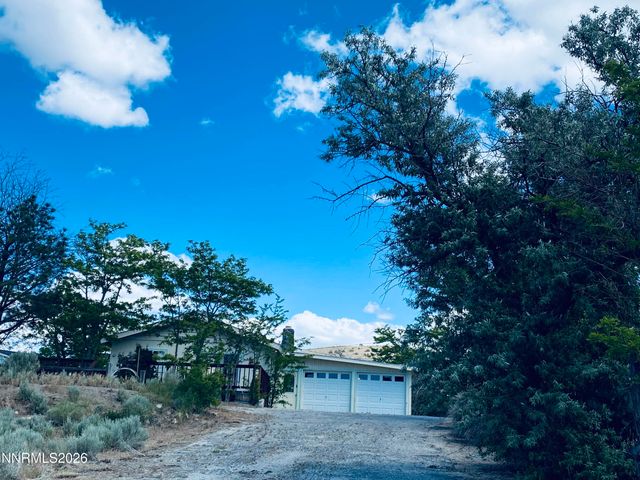 1229 S Deer Run Road, Carson City, NV 89701