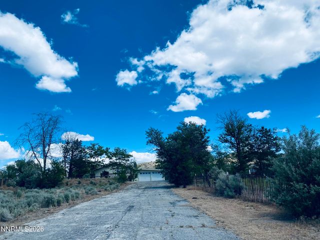 1229 S Deer Run Road, Carson City, NV 89701
