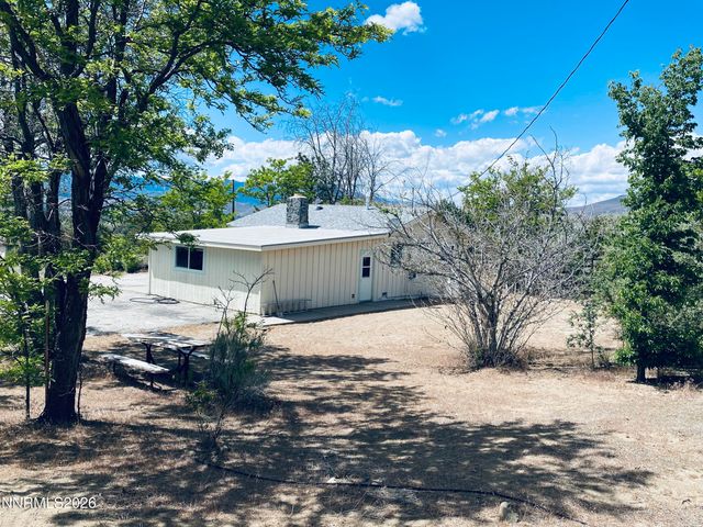 1229 S Deer Run Road, Carson City, NV 89701