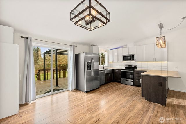 13605 109th Street Ct E, Puyallup, WA 98374