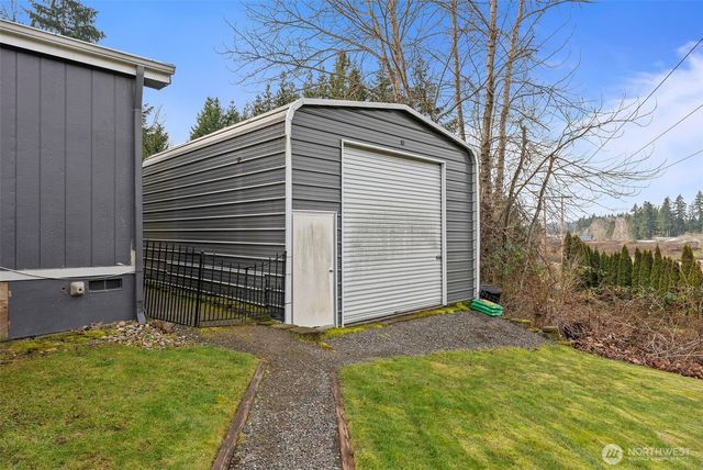 13605 109th Street Ct E, Puyallup, WA 98374