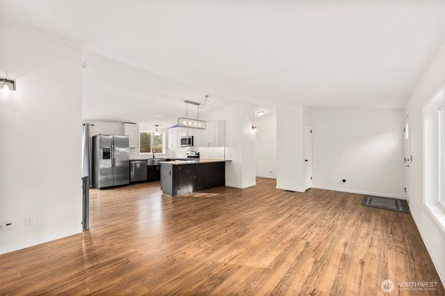 13605 109th Street Ct E, Puyallup, WA 98374