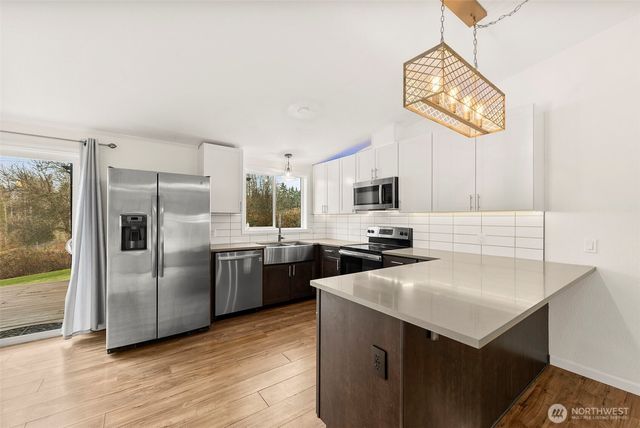 13605 109th Street Ct E, Puyallup, WA 98374