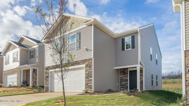 2104 Montalvan Drive, Greenville, NC 27834
