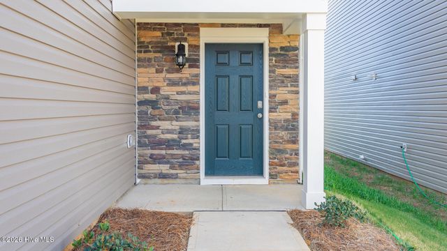 2104 Montalvan Drive, Greenville, NC 27834