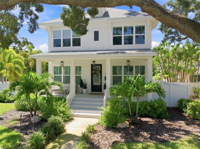 312 35TH AVENUE NE, St Petersburg, FL 33704