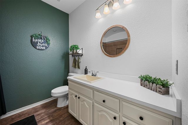 5321 Thornbush Drive, Fort Worth, TX 76179