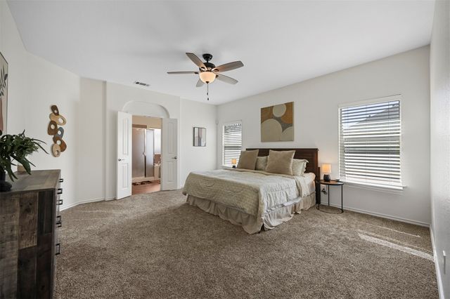 5321 Thornbush Drive, Fort Worth, TX 76179