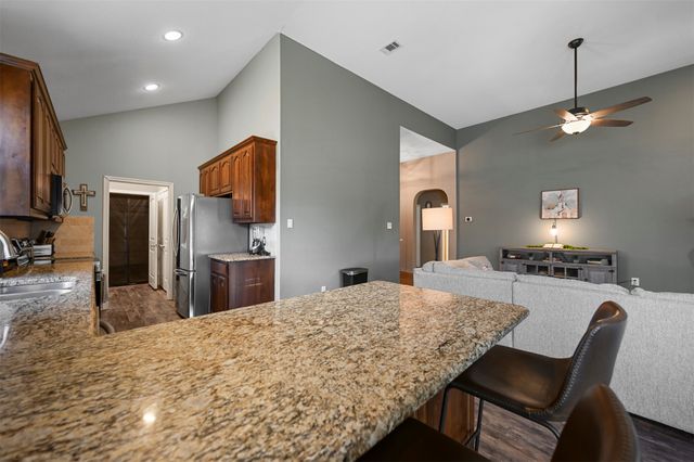 5321 Thornbush Drive, Fort Worth, TX 76179