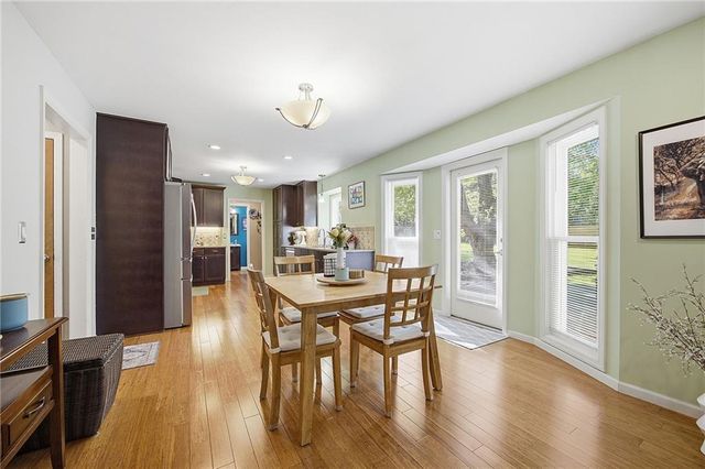 15506 W 92nd Place, Lenexa, KS 66219