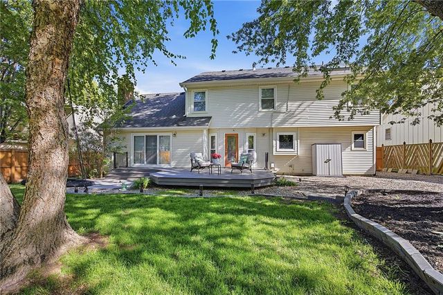 15506 W 92nd Place, Lenexa, KS 66219