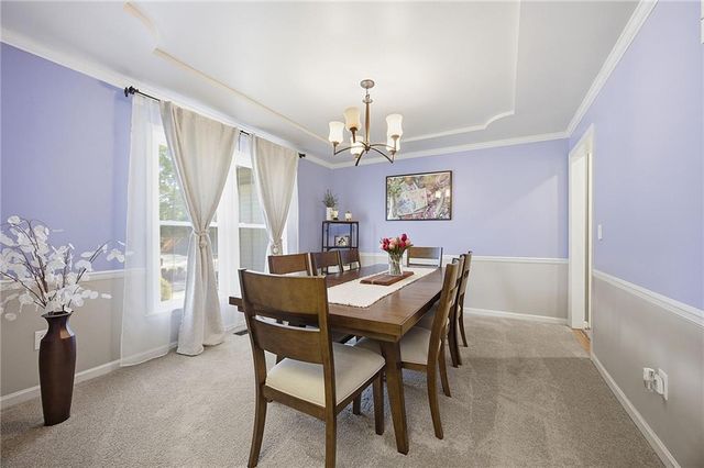 15506 W 92nd Place, Lenexa, KS 66219