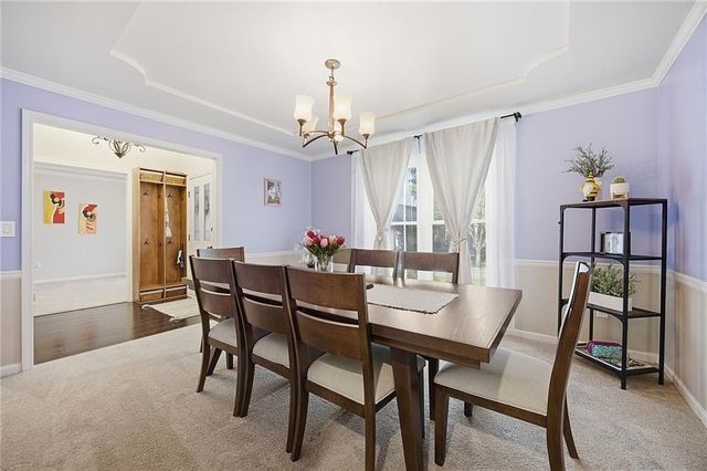 15506 W 92nd Place, Lenexa, KS 66219