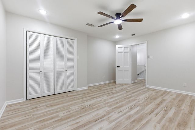 2916 Justin Matthews Dr, North Little Rock, AR 72116