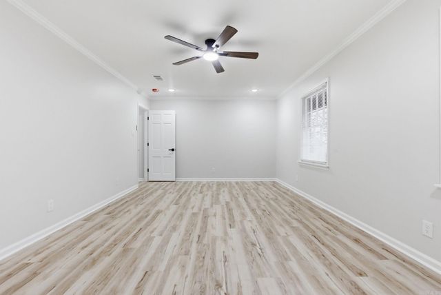 2916 Justin Matthews Dr, North Little Rock, AR 72116