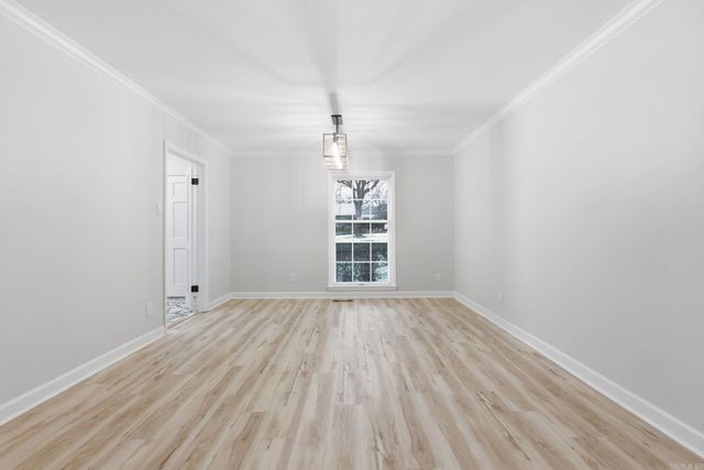 2916 Justin Matthews Dr, North Little Rock, AR 72116