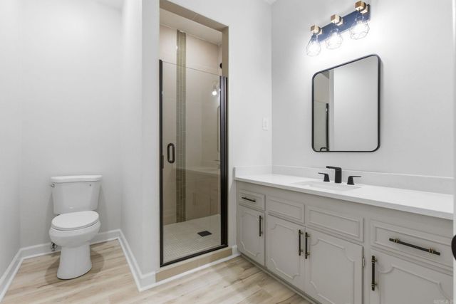 2916 Justin Matthews Dr, North Little Rock, AR 72116