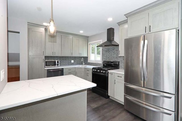 3328 Beverly Rd, South Plainfield Boro, NJ 07080