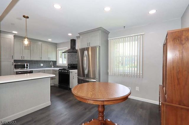 3328 Beverly Rd, South Plainfield Boro, NJ 07080