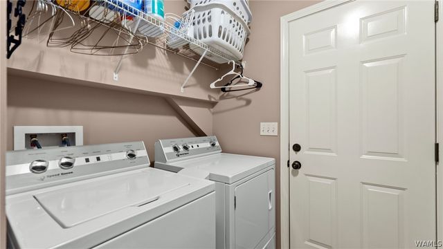 15174 Green Circle, Northport, AL 35475
