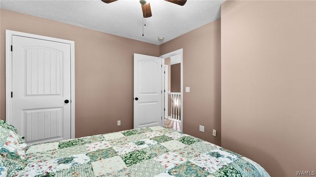 15174 Green Circle, Northport, AL 35475