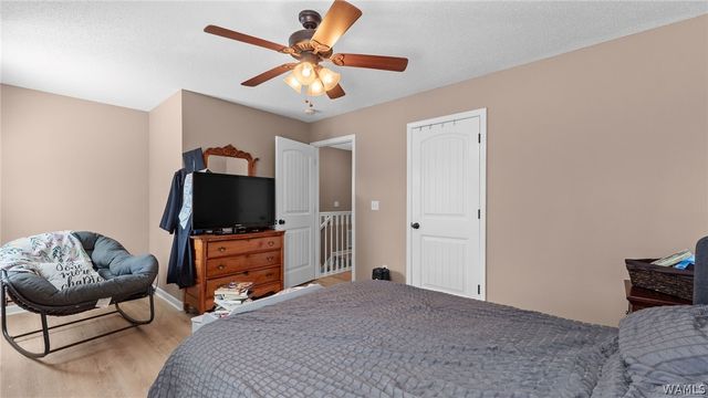 15174 Green Circle, Northport, AL 35475