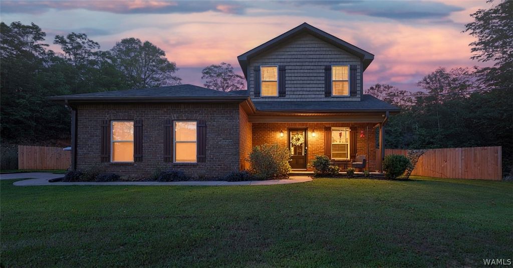 15174 Green Circle, Northport, AL 35475