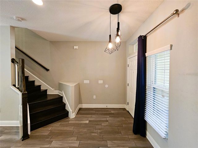 30219 SOUTHWELL LANE, Wesley Chapel, FL 33543