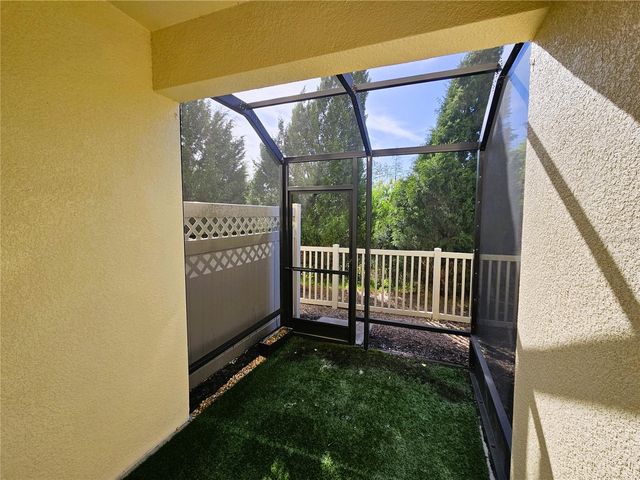 30219 SOUTHWELL LANE, Wesley Chapel, FL 33543