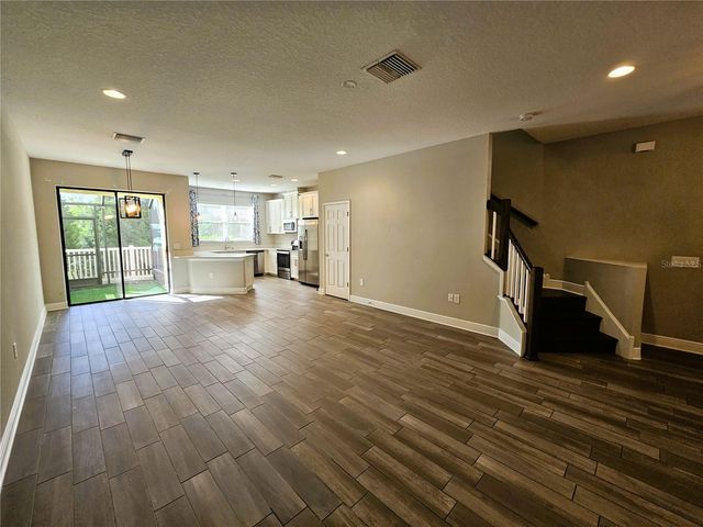30219 SOUTHWELL LANE, Wesley Chapel, FL 33543