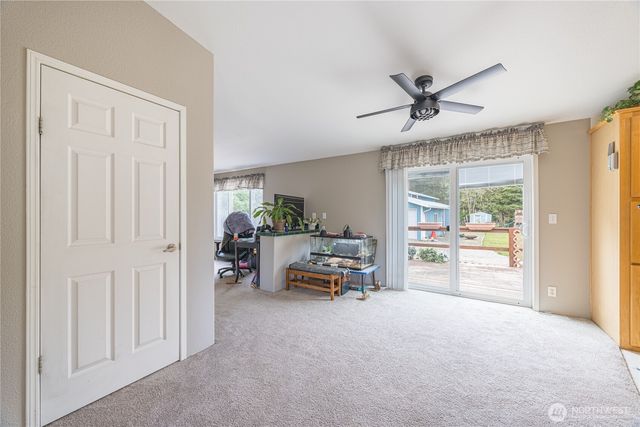 122 Derrick Road, Port Angeles, WA 98362