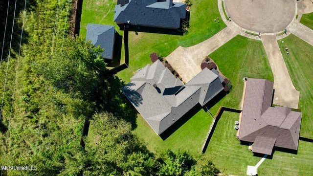 139 Glen Auburn Drive, Clinton, MS 39056