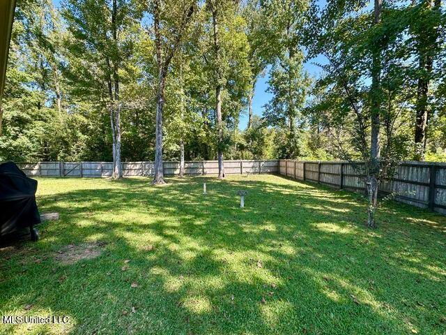 139 Glen Auburn Drive, Clinton, MS 39056