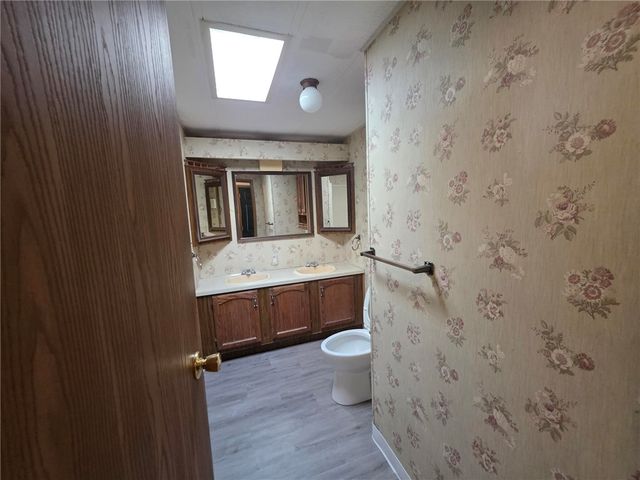 28 Lane E Lane, Coventry, RI 02816