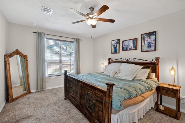 301 Story Cove, Caldwell, TX 77836